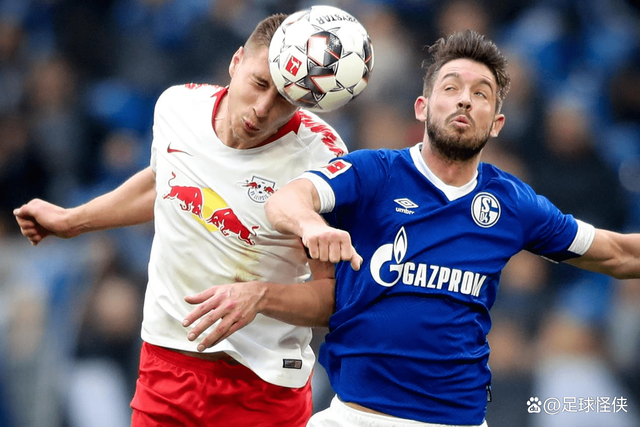 包含赛地聚焦——德国杯清晨热度飙升，莱比锡队长鼓劲，赛场秩序良好，轮换策略成焦点的词条